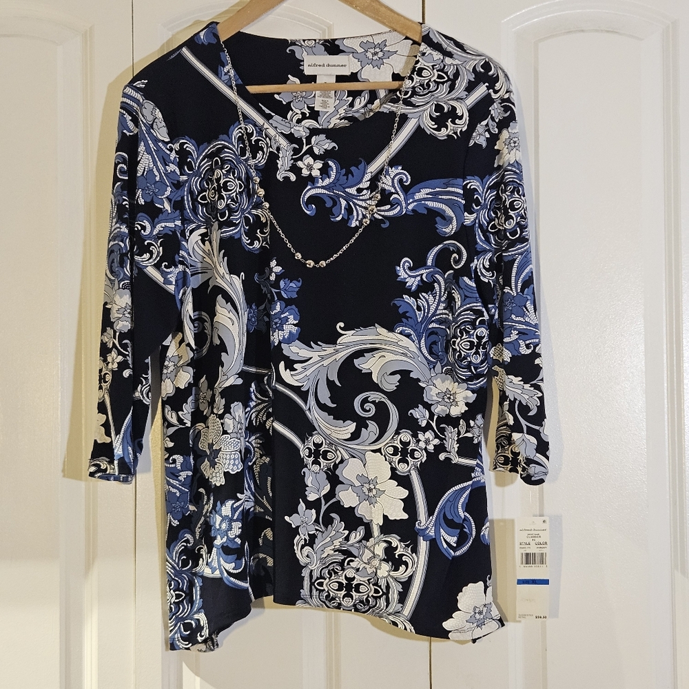 New Ladies Alfred Dunner Shirt XL Blue 3/4 Sleeve Blouse With Necklace $60.00